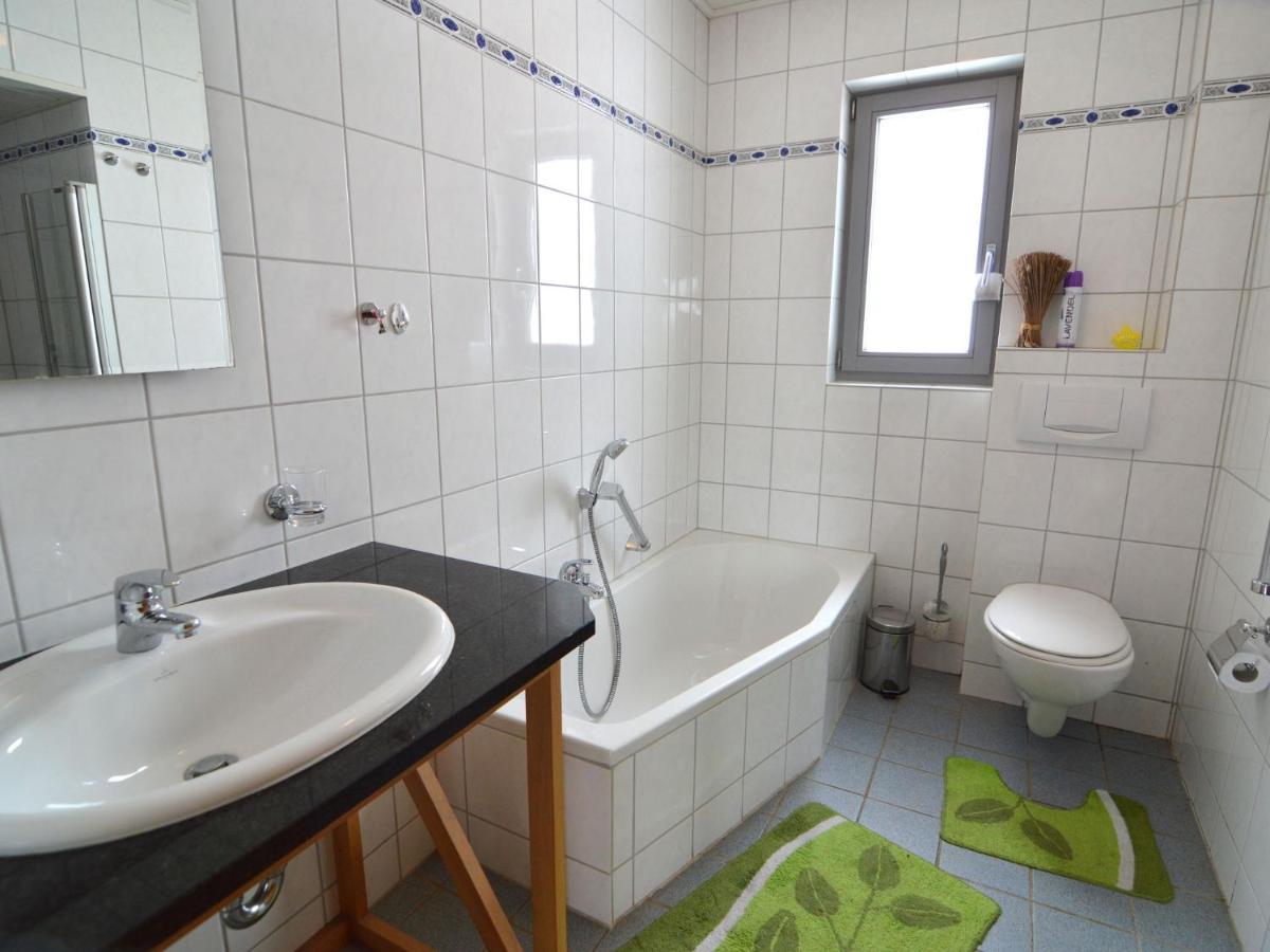 Luxurious Farmhouse Near The Ski Area Villa Hellenthal Exterior foto